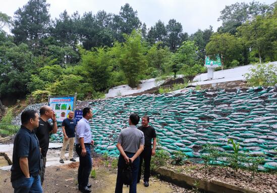 地质灾害监测预警平台